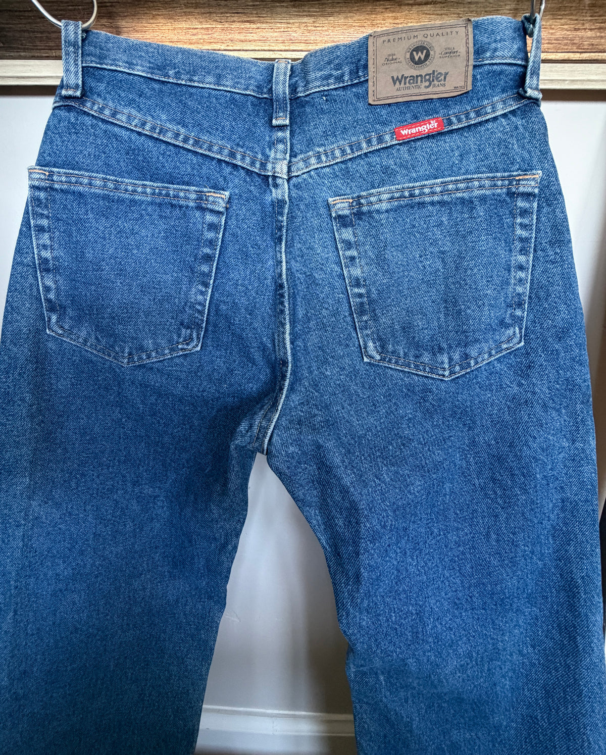 Vintage Wrangler 965 Regular Fit Jeans 29x30 | Dark Blue Denim High Rise